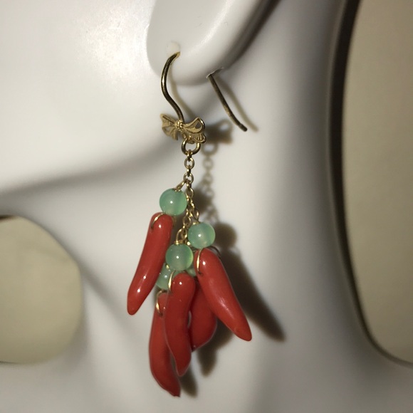 Loffredo 18k gold coral jade hot peppers earrings - Picture 1 of 8